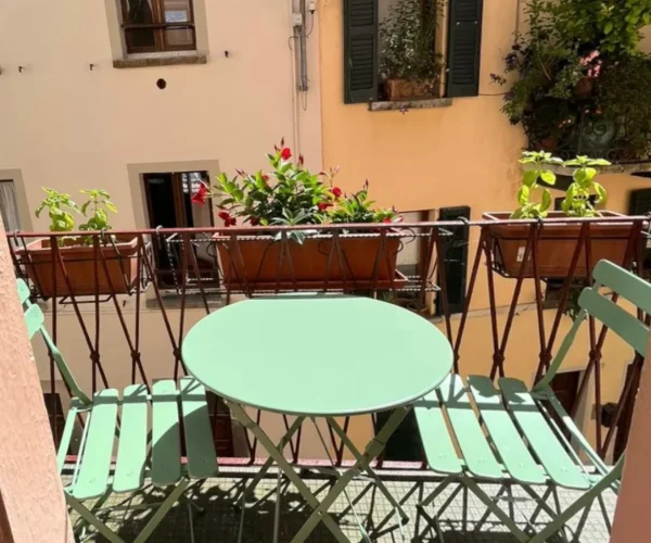 Balcony-01