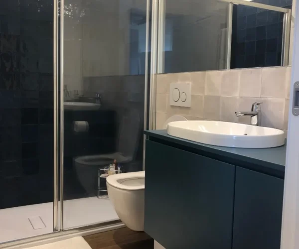Bathroom-03